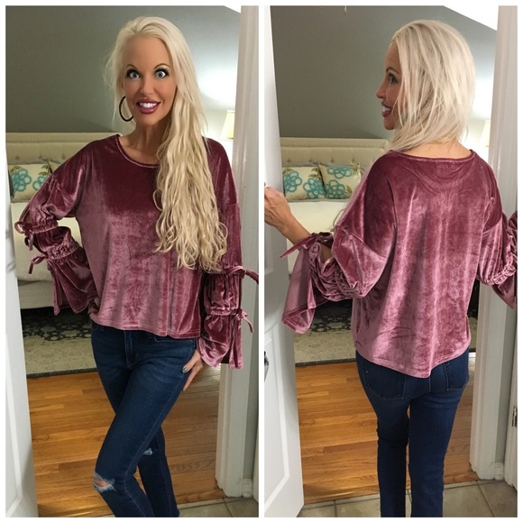 LAST 1! 💕Stunning Velvet Top with Ruffle Detail - Picture 2 of 2